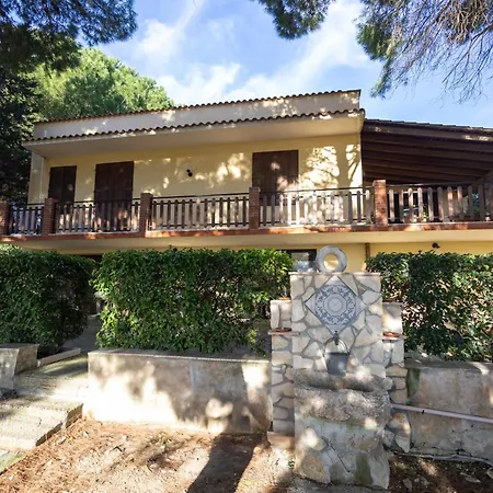 Casa Caronia